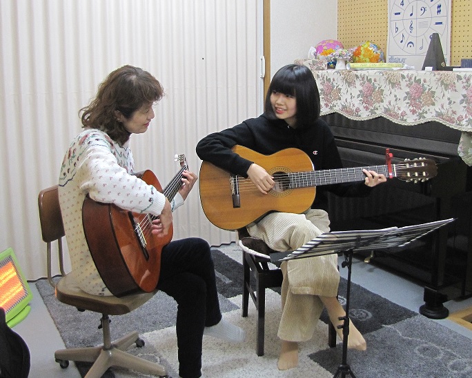 ギター弾き語り教室